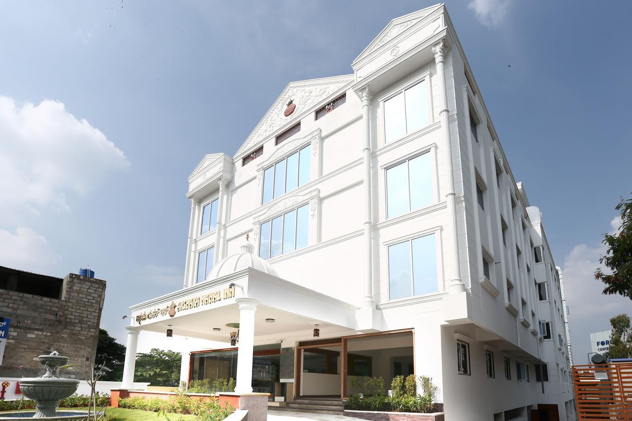 Treebo Premium Akshaya Mahal Inn ไมซอร์ ภายนอก รูปภาพ